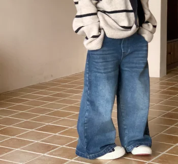 2023 Новые оптовые продажи Девочки Мальчики Джинсовые брюки Мода Осень Детские джинсы Детские трусы 2-9 лет
