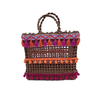 Новая полая тканая сумка из травы, сетка в этническом стиле, простая и повседневная женская сумка, шерстяной мяч, красочная сумка с кисточками