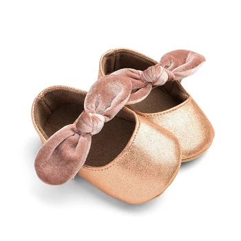 Baby Girl PU кожаная обувь Новорожденный Детские мокасины Туфли с бантом Младенец с мягкой подошвой Нескользящая обувь Обувь для кроватки