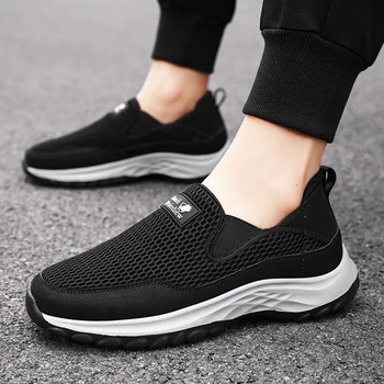 Летняя повседневная обувь для мужчин 2023 Новая дышащая сетка Мужская обувь для ходьбы Модные уличные легкие нескользящие мужские кроссовки