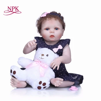 NPK 55 см кудрявые волосы с ручными корнями Силиконовые Bebes для всего тела Bebes Reborn Menino Doll Реалистичный новорожденный ребенок Дети Хороший товарищ по играм Brinquedos