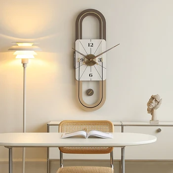 Гостиная Современные металлические настенные часы Высококачественный свет Роскошное искусство Висячая стена Атмосферная цифровая ручная подвеска Украшение стены дома