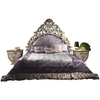 Итальянская роскошная кровать принцессы с резьбой по дереву Окрашенная двуспальная кровать 2 м