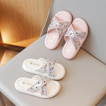 Тапочки для девочек На открытом воздухе Пайетки 2023 Летний крест с открытым носком Универсальная детская обувь Простая детская повседневная обувь Платформа прямой поставки