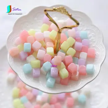  Оптовая продажа смешанных конфет с наклонным отверстием Кубическая бусина, светлый цвет для изготовления бусины DIY 10 мм / 1 см