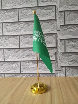 Саудовская Аравия Офисный стол настольный флаг с золотым или серебряным металлическим основанием флагштока 14 * 21 см флаг страны бесплатная доставка NO.0052