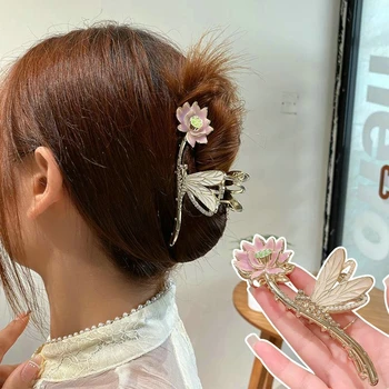 корейские новые женщины металлические волосы коготь кисточка кулон лотос поймать зажим темперамент заколки для волос лето акула зажим 2022 аксессуары для волос